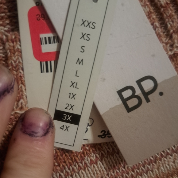 Cute top - Picture 7 of 13